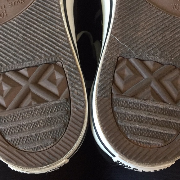 All Star Converse Men’s Low top Shoes - Picture 7 of 7